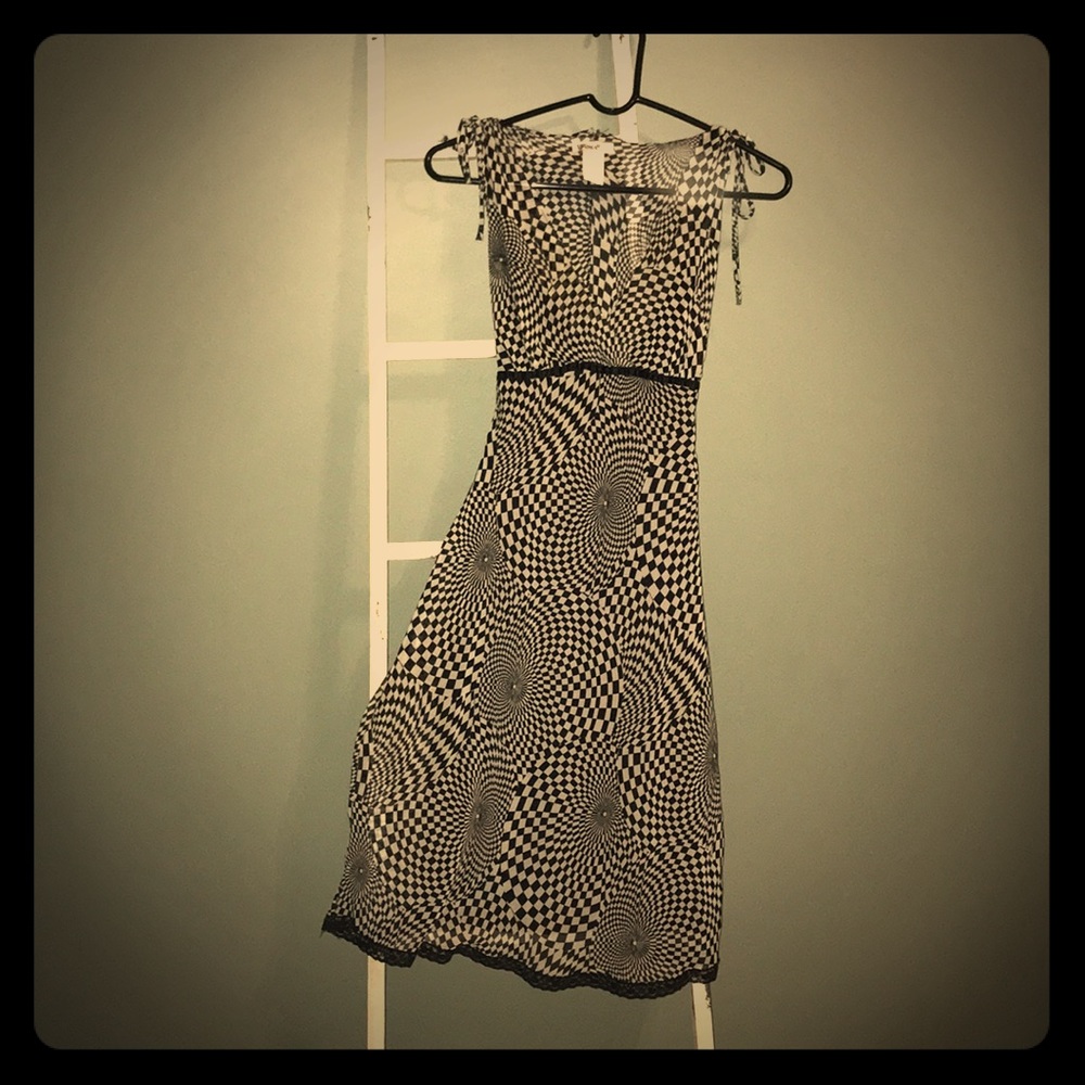 Black/White Lace Trimmed Checkered Dress Midi